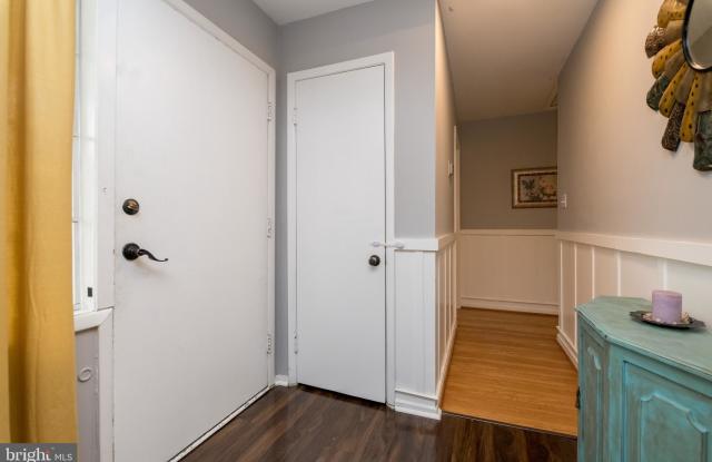 150 GREENMEADOW DRIVE Gallery 4