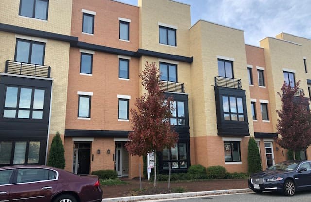 2408 Main Line Boulevard, Apt 101 - 2408 Main Line Bv, Alexandria, VA 22301