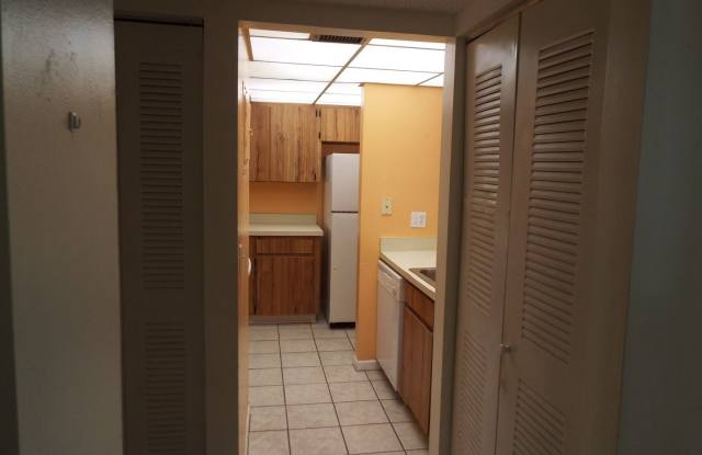 140 Orchid Woods Ct 2B Gallery 3