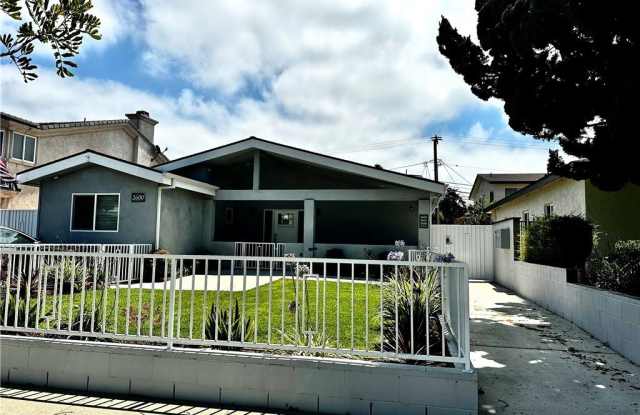 2602 Apple Avenue photos photos