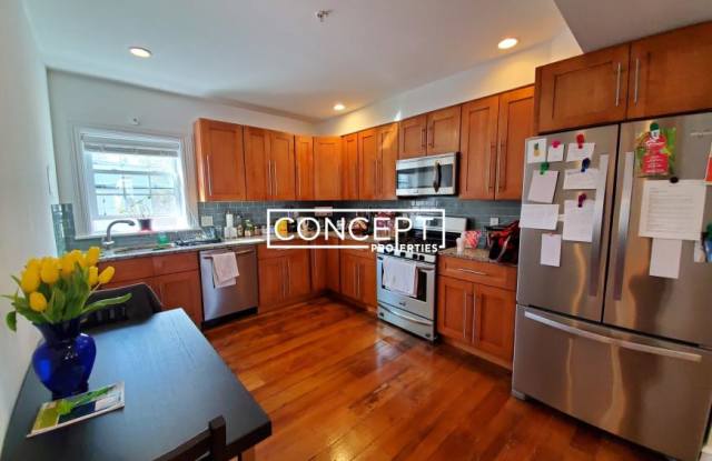 47 Julian St. photos photos