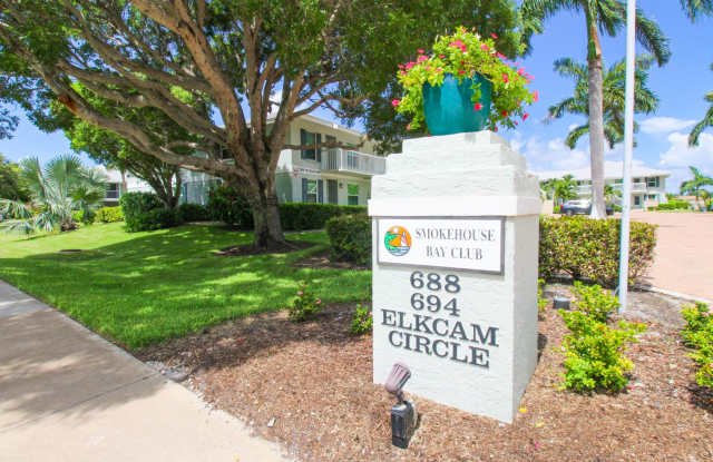 ** SMOKEHOUSE BAY OF MARCO ** 2/2 SEASONAL UNIT ON MARCO ISLAND AVAILABLE ** BEST WATERWAY VIEW HERE ** Gallery 3