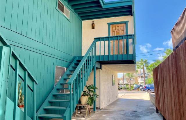 26322 Via California Gallery 2