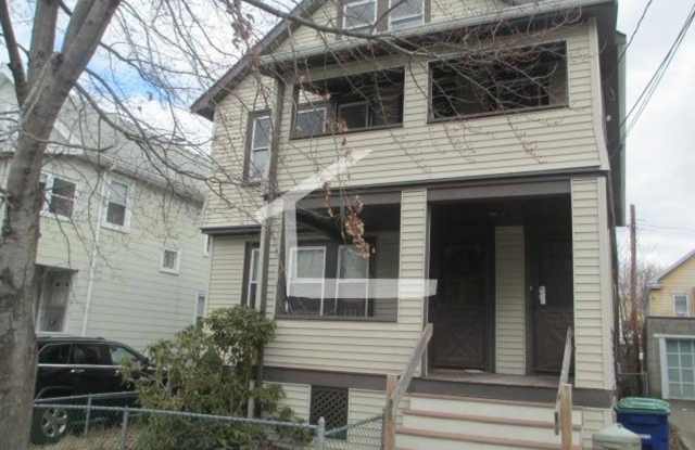 Huge 3 bed in Somerville photos photos
