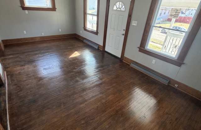 3009 Holton Avenue photos photos