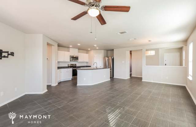 6806 Slaton Fields Gallery 3