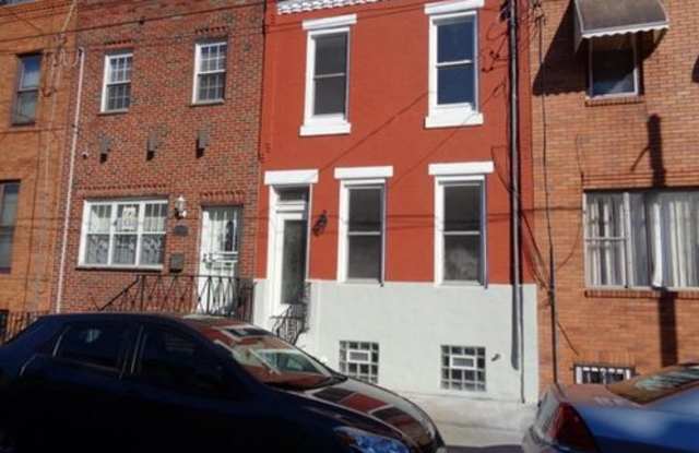 Charming 3BR Townhome in Philadelphia photos photos