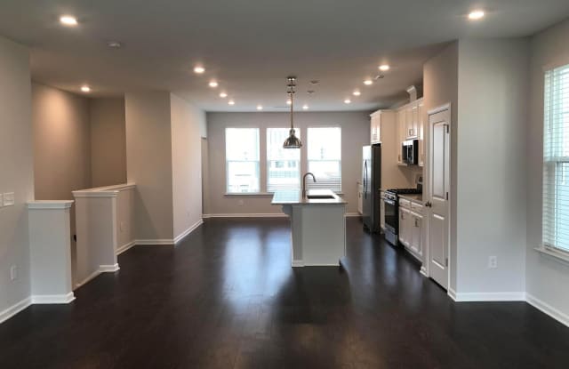 1042 Commack Drive Gallery 2