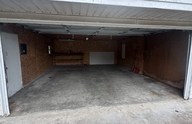 217 SE Carnahan Pl Gallery 2