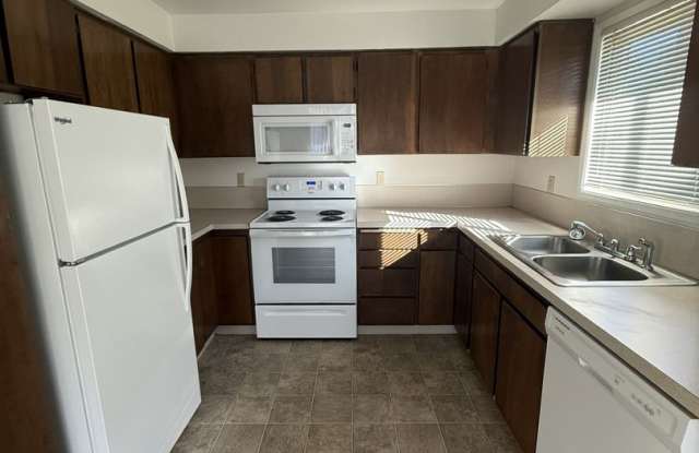 Move in for $99! OAC** photos photos