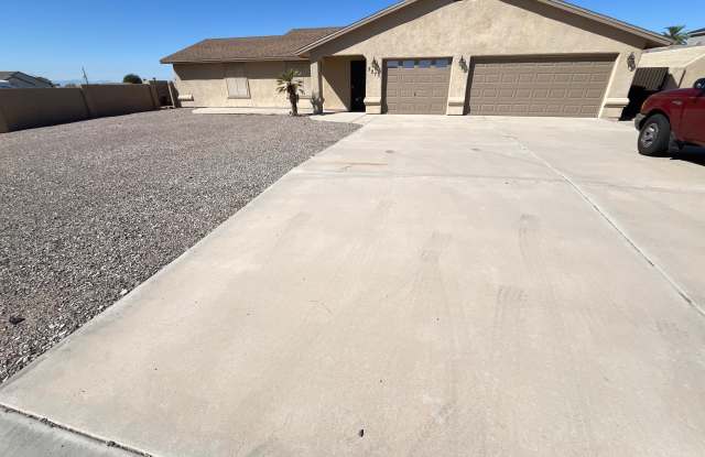3275 Baysinger Dr photos photos