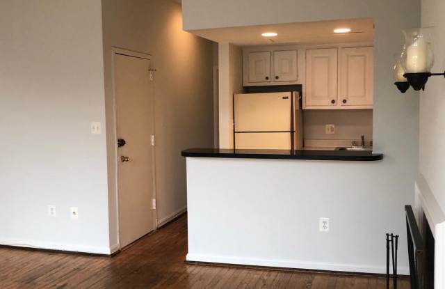 1749 CHURCH STREET NW Gallery 4