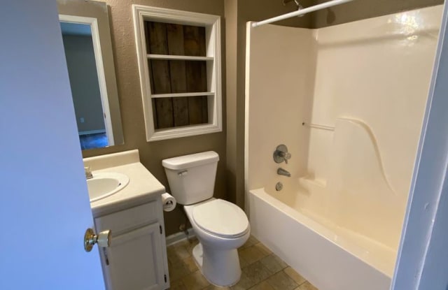 8532 Sweet Birch Dr. Gallery 2