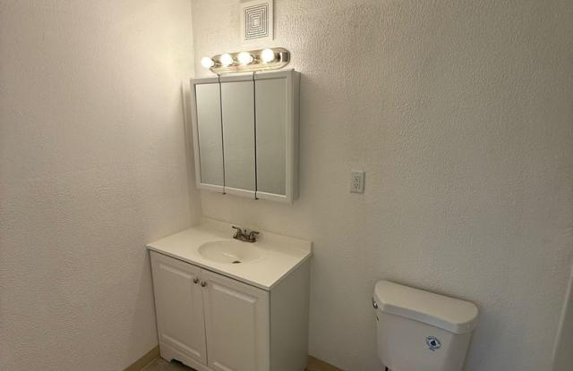 1903 Peach Street photos photos