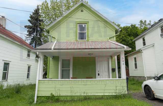 Cozy 3 Bed 2 Bath Single Family photos photos