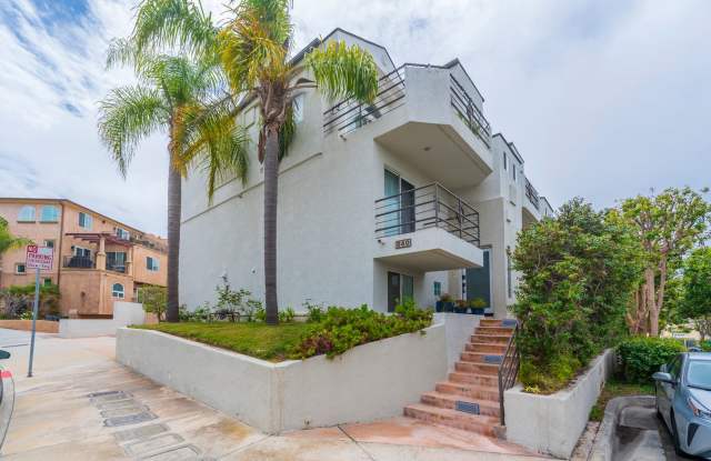 Beautiful Hermosa Beach Townhome Rental! Gallery 1