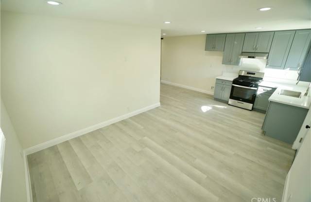 705 W Colorado Boulevard Gallery 4