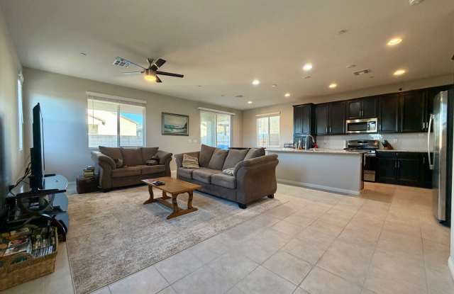 Lovely Cadence home with Solar Savings Gallery 4