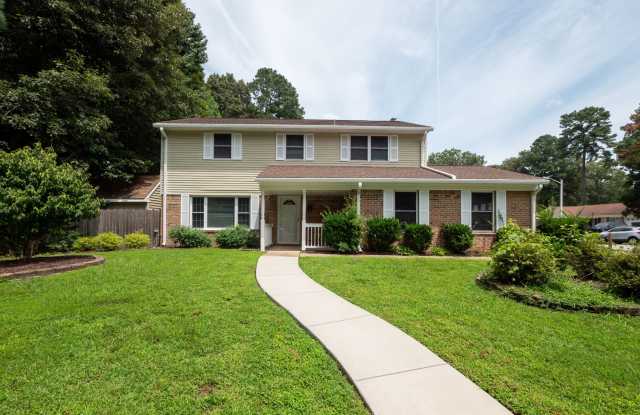 5 Bedroom 2.5 Bath home for Rent in Gallery 3