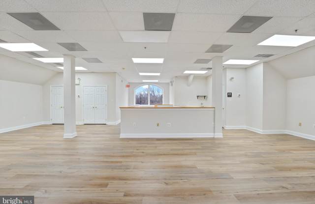 328 KENNETT Pike unit: 201 - 2Nd Floor photos photos