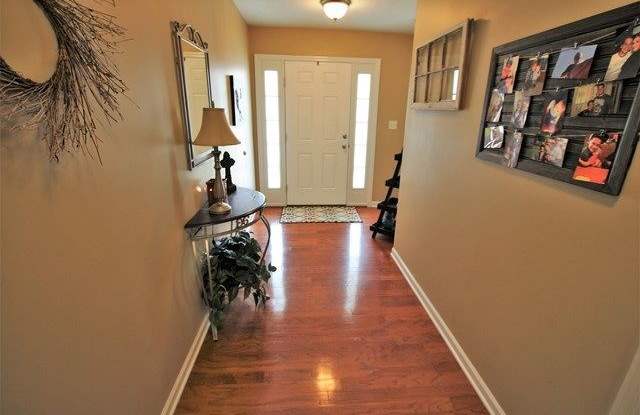 307 Elbrus Way Gallery 2
