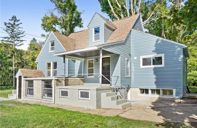 1750 Brodhead Rd - 1750 Brodhead Road, Allegheny County, PA 15108