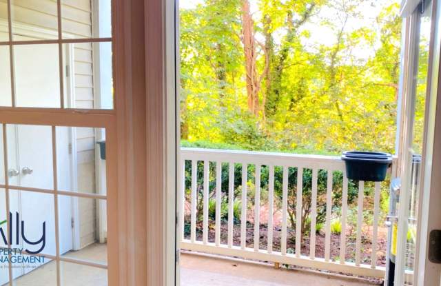 270 Riverbend Drive - 1Apt 1B - 270 Riverbend Drive, Pantops, VA 22911