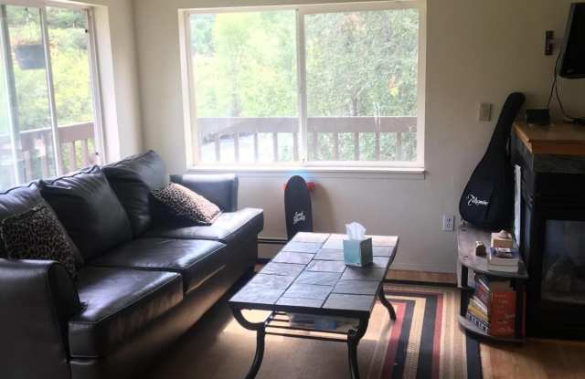 203 Waterview Drive Gallery 4