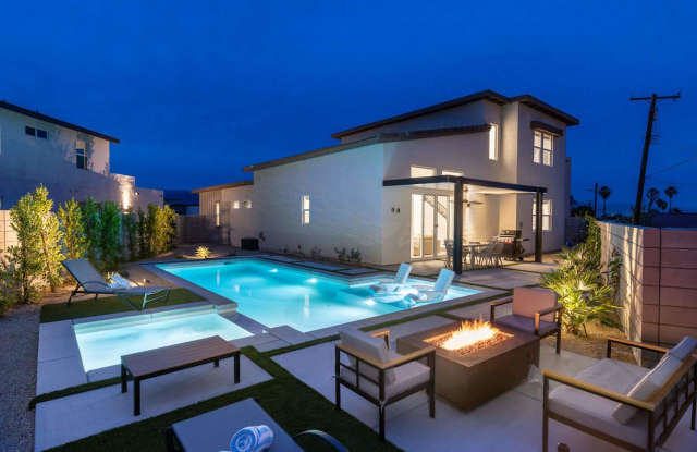 Furnished 4BR Pool and Spa Home in Bermuda Dunes, Monthly Gallery 3
