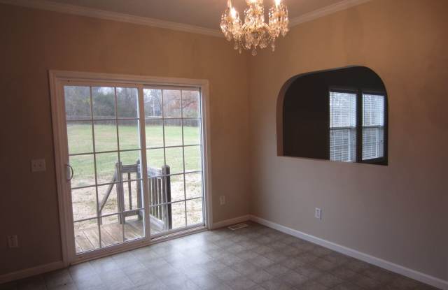 6716 Love Point Dr Gallery 4