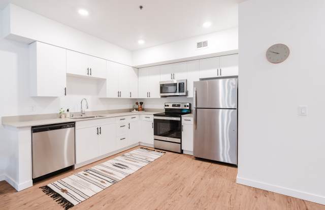 South Ridge Apartments Gallery 4