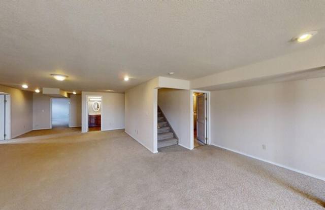 735 Struthers Loop - 735 Struthers Loop, Gleneagle, CO 80921
