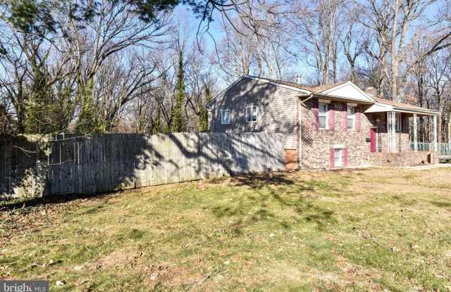 722 GLENSIDE Drive Gallery 3