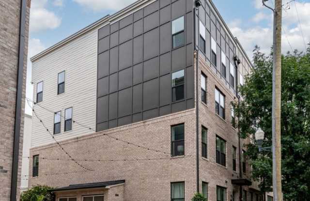 1041 North Lombardy Street photos photos