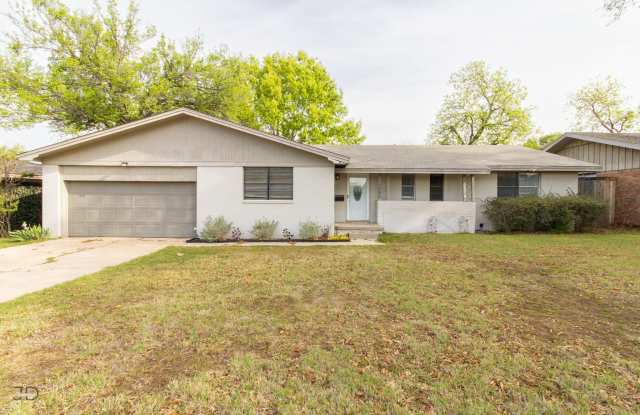 1556 Singleton Avenue photos photos