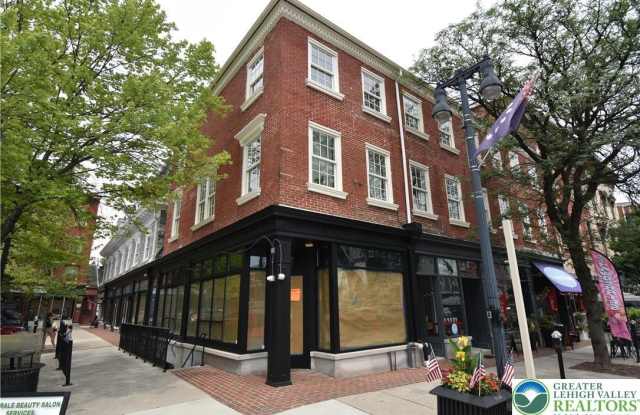 251 Northampton Street unit: 1 photos photos