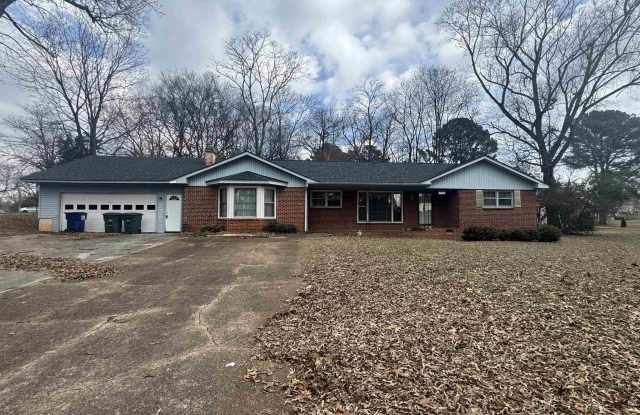 2005 Rosewood Drive photos photos