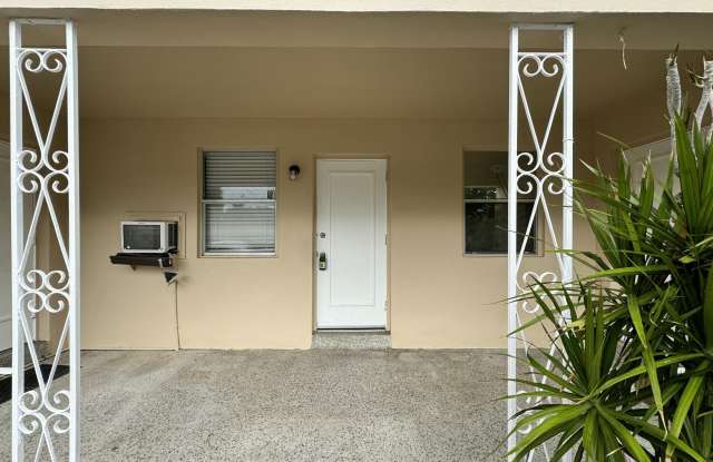 1741 Moffett Street photos photos