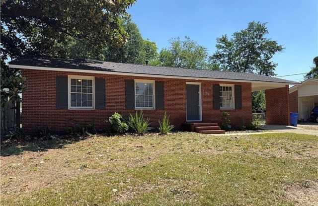 4438 Wellington Drive Gallery 3