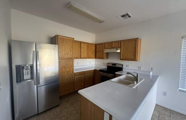 4060 East Melinda Lane - 4060 East Melinda Lane, Phoenix, AZ 85050