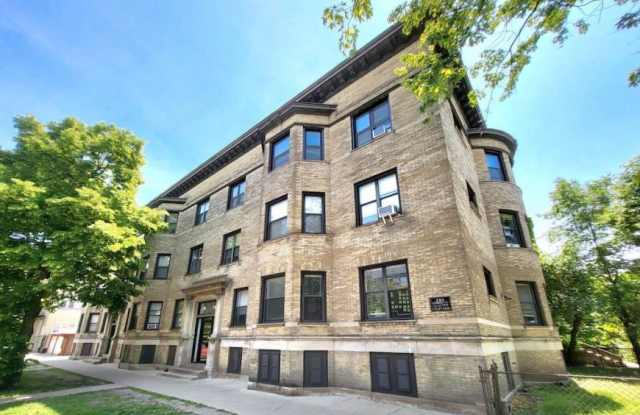 921 Waveland photos photos 921 Waveland photos photos