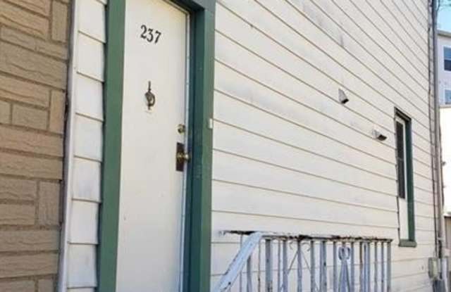 237 Park Avenue 2nd FL - 237 Park Avenue, East Rutherford, NJ 07073