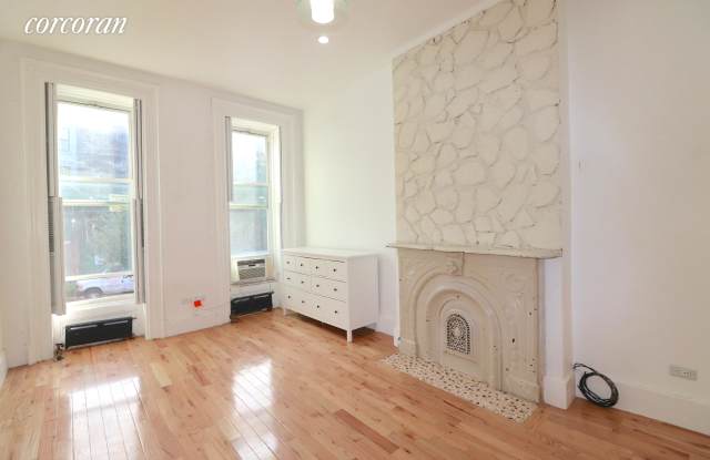 931 Greene Avenue Gallery 2