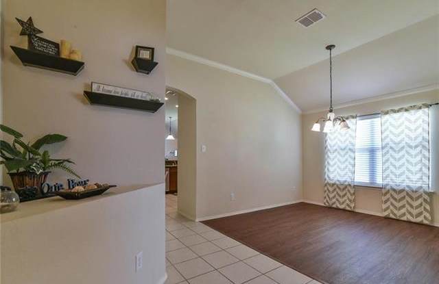 9100 Chalkstone Street Gallery 2