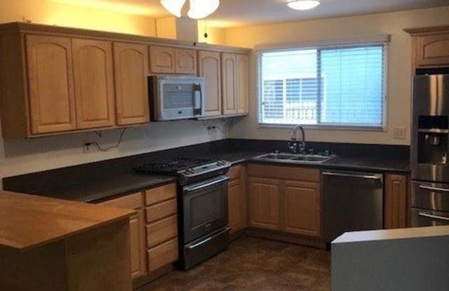 23842 Archwood St. Gallery 3