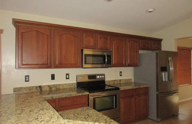 18184 W. Saguaro Ln. Gallery 4