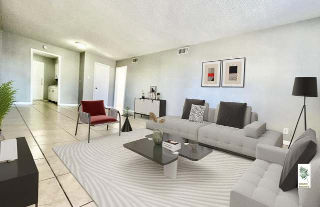 3850 Englewood Circle Gallery 3