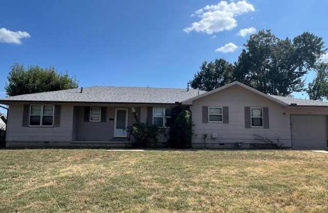 3 Bedroom 2 Bathroom home Gallery 1