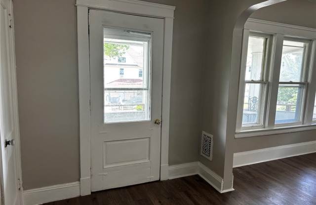 919 Nathaniel Road Gallery 4