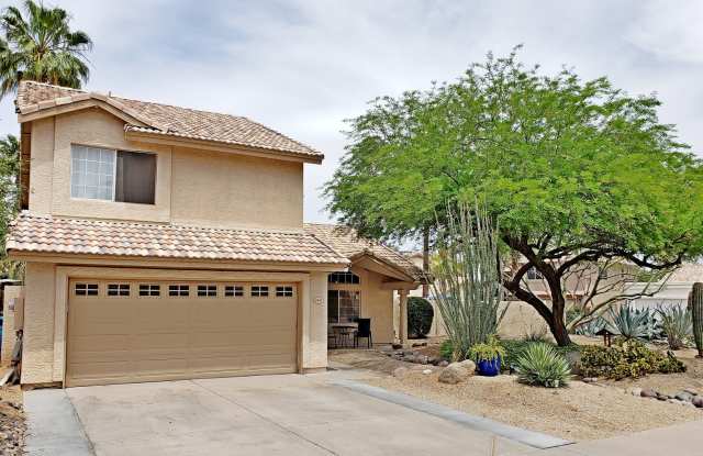 Ahwatukee Home with Backyard OASIS! - 12415 South 44th Street, Phoenix, AZ 85044